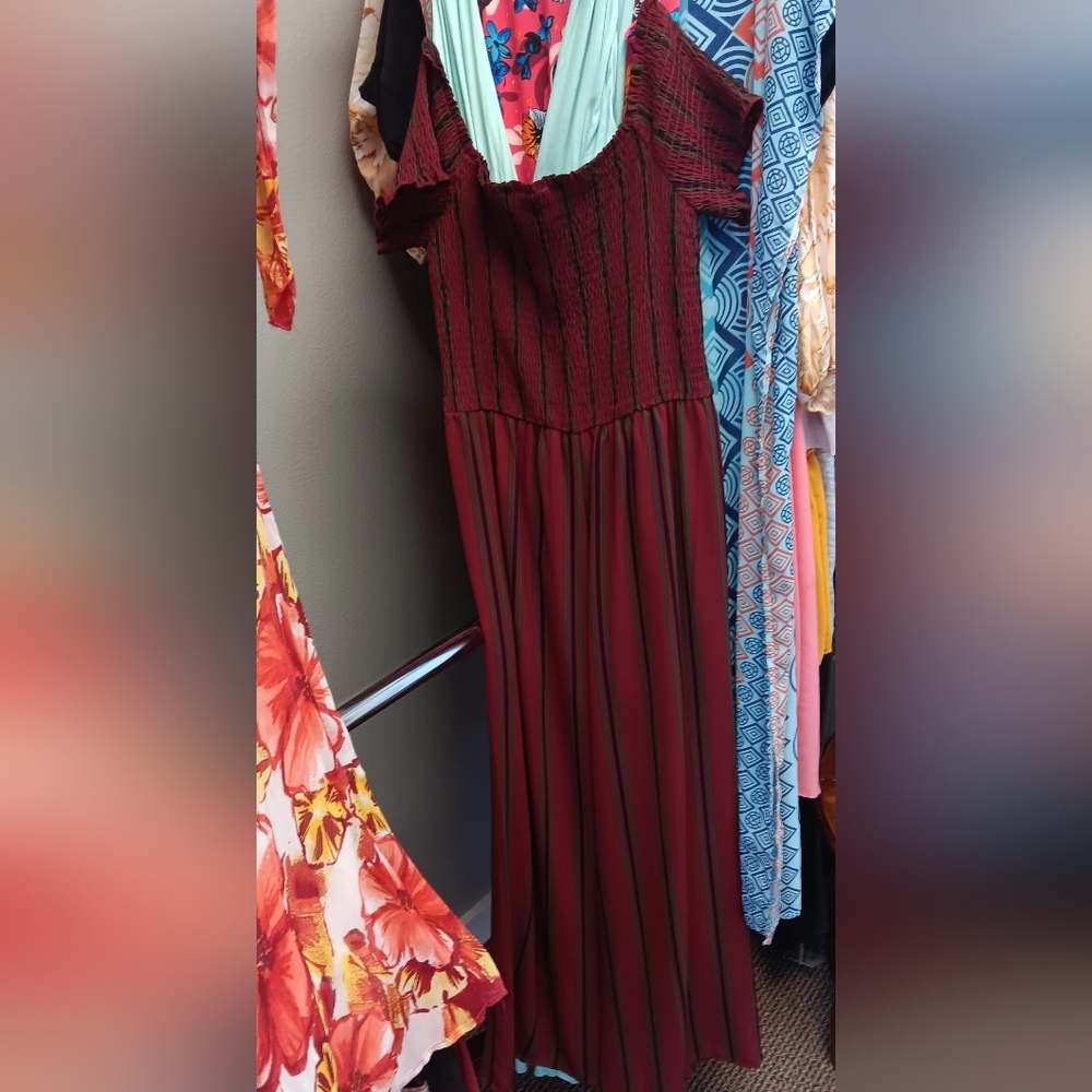 Elegant Burgundy Off-Shoulder Dress